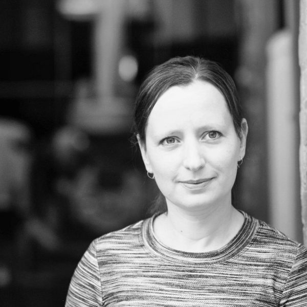 Caroline Bell: Coffee Insurrection Hero Chapter #4
