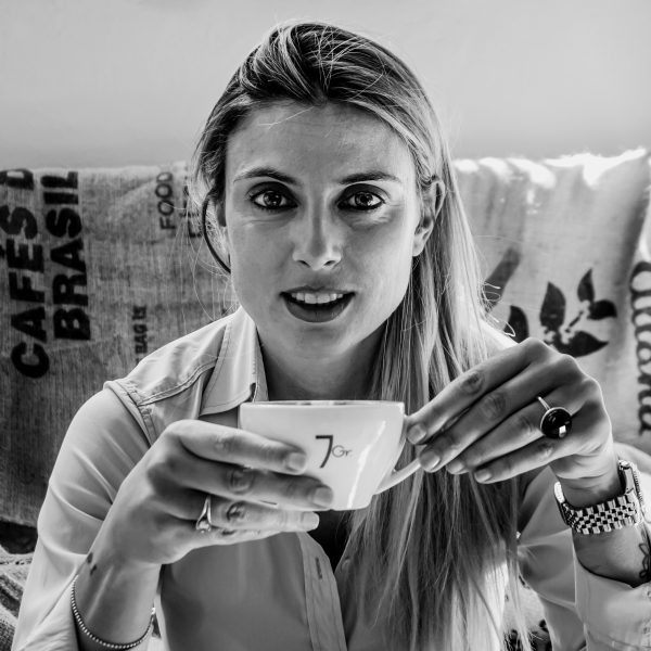 Chiara Bergonzi: Coffee Insurrection Hero: Chapter #16