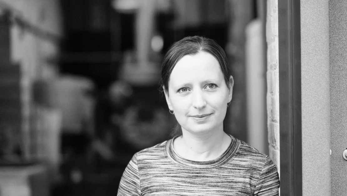 Caroline Bell: Coffee Insurrection Hero Chapter #4